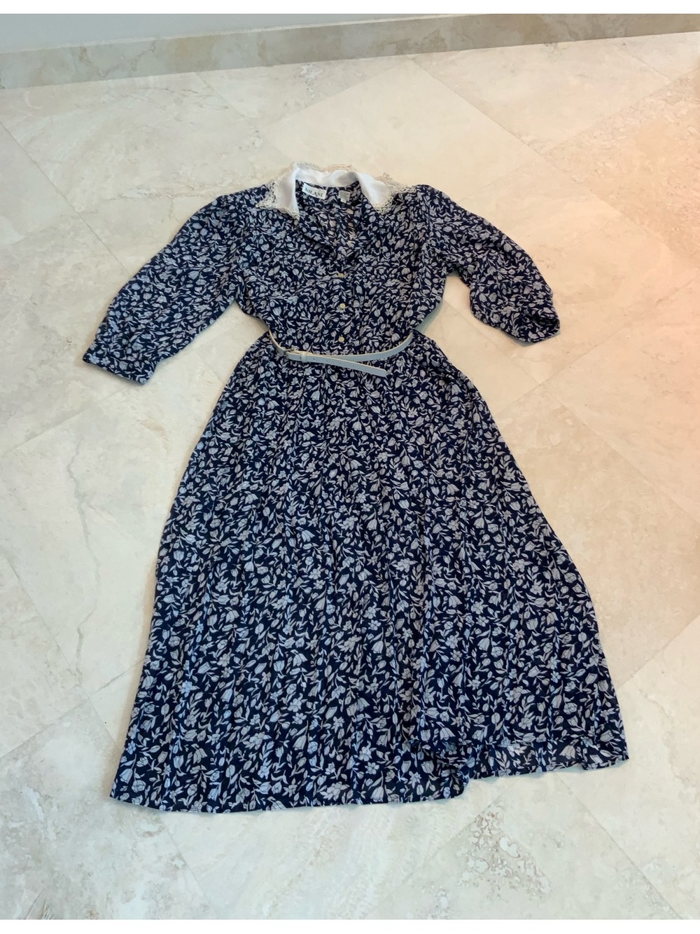 Navy Floral Feminine Midi Dress w/White Lace Collar sz 12